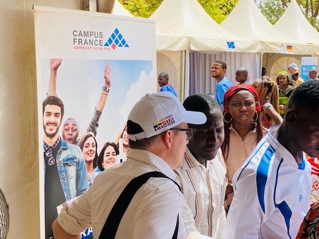 Logo de Campus France, l'agence pour étudier en France